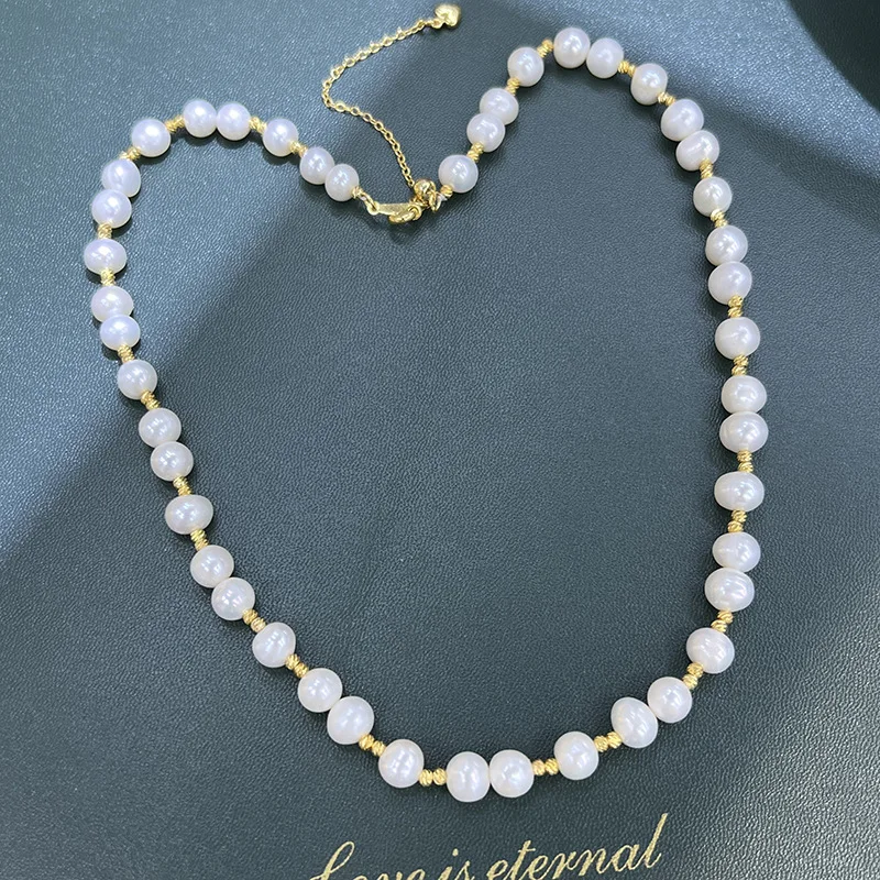 

Autumn Winter French Elegant Pearl Necklace Niche Light Luxury Simple High-end Small Gold Beads Imitation Shijia Pearl Collarbon