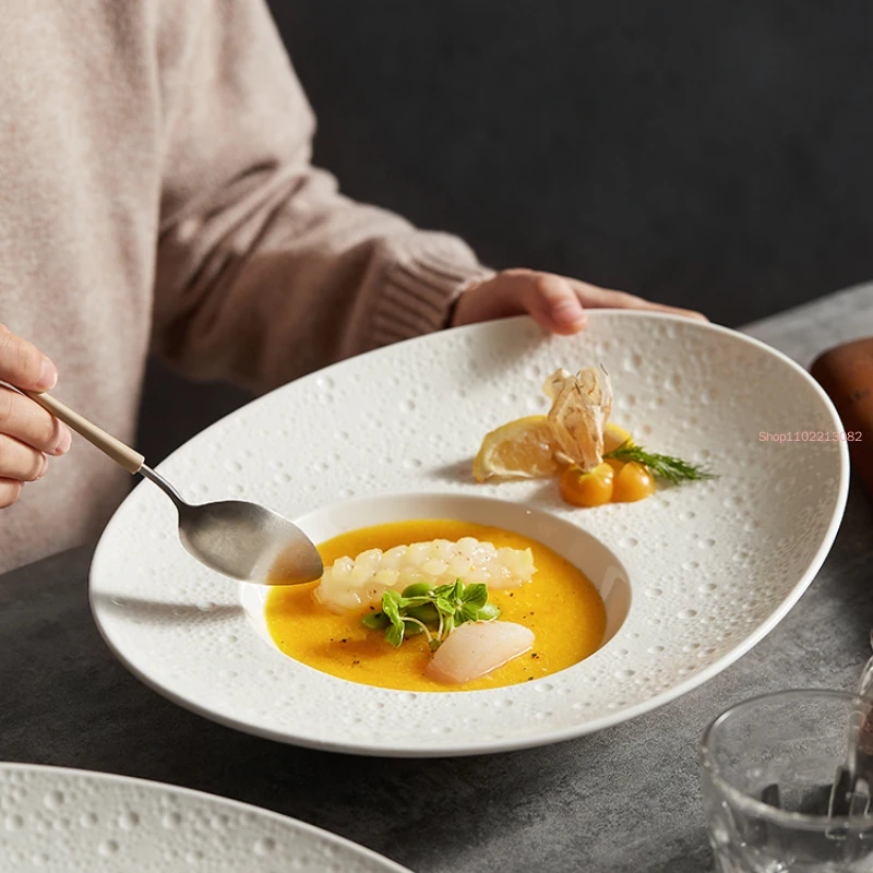 

White Special-shaped Ceramic Western Plate New Straw Hat Soup Hotel Tableware Irregular Dessert