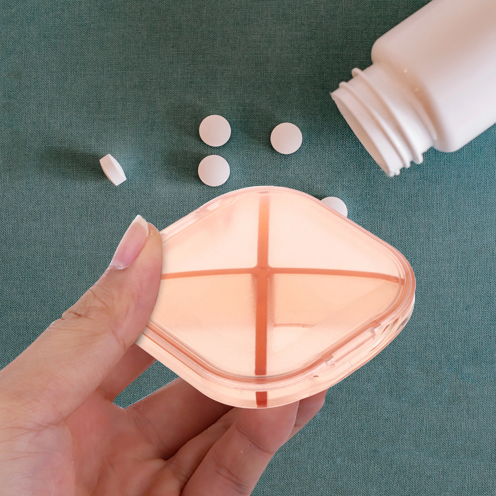 

2Pcs Tablet Organizer Plastic Pill Case Container Medicine Storage Box Travel Daily Tablet Organizer Plastic Pill Case