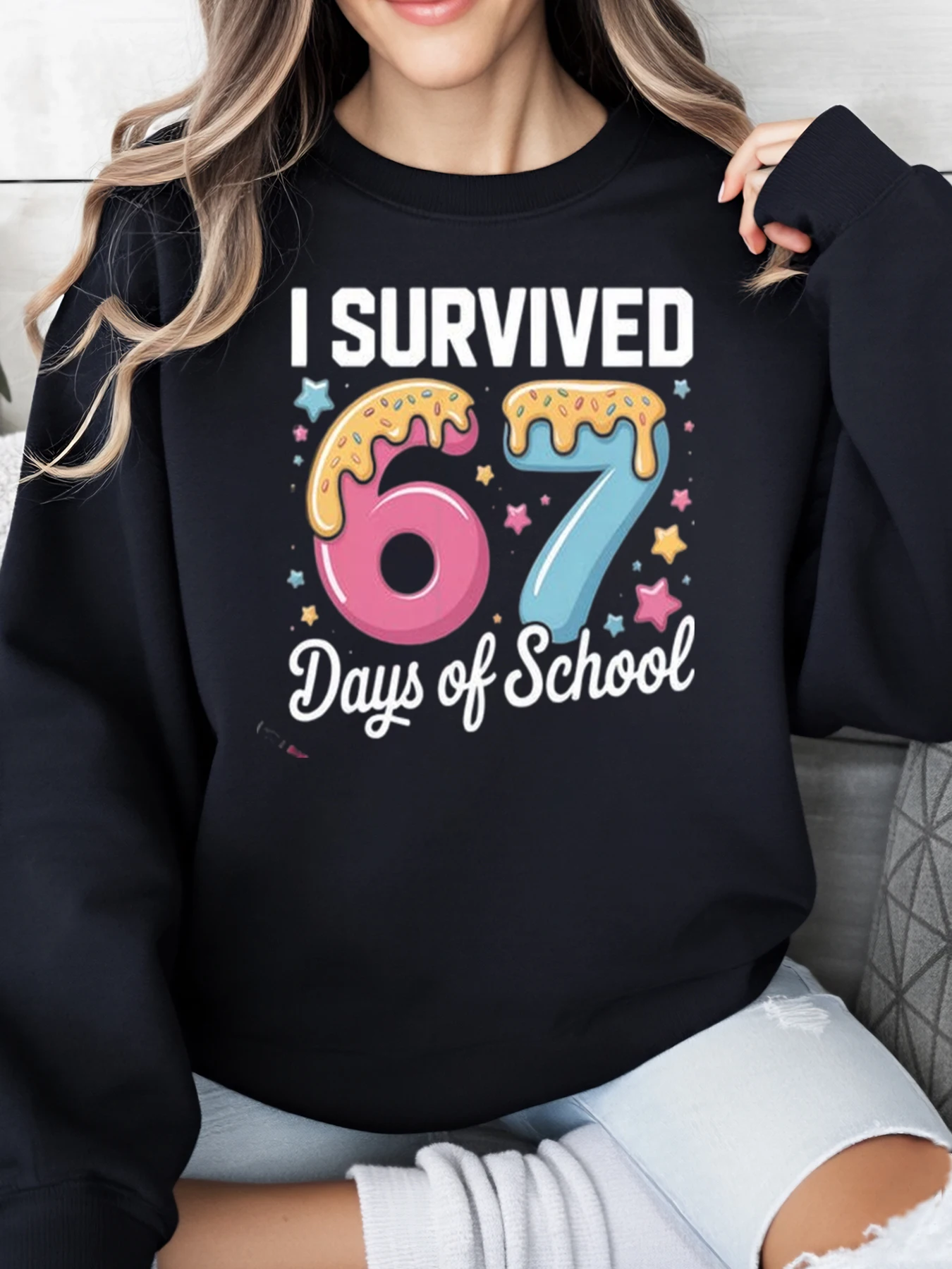لقد نجوت 67 يومًا من المدرسة دونات طباعة البلوز المدرسة الاحتفال المرأة لباس غير رسمي أسود حجم كبير