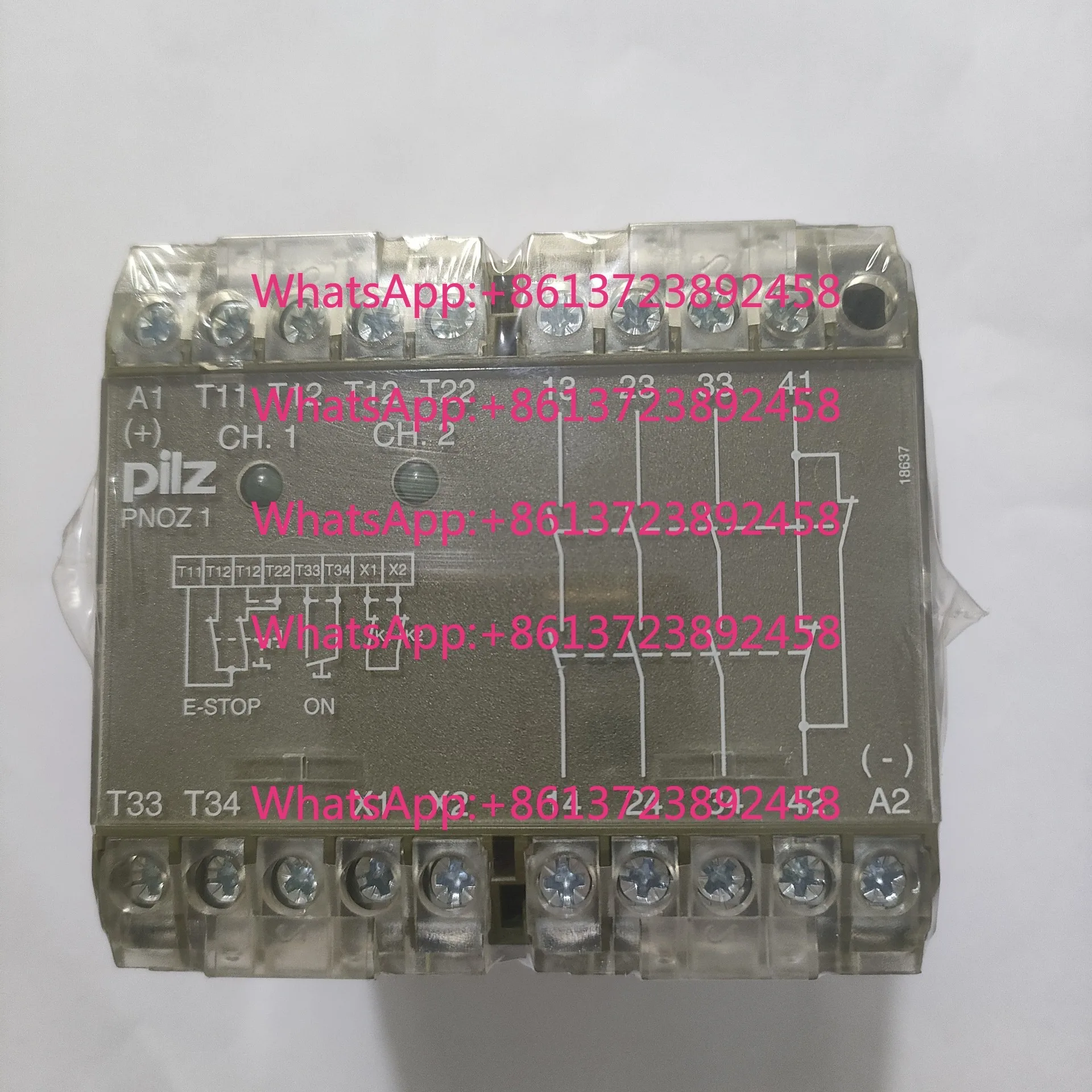 The brand-new PILZ safety relay PNOZ1, model 475695