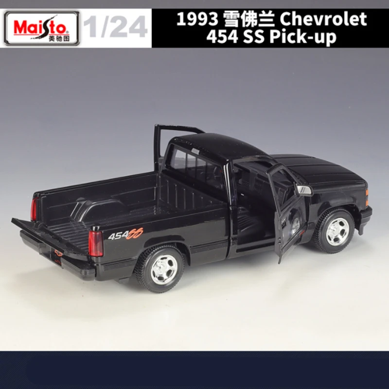 Maisto Assembly Version 1:24 Chevrolet 454 SS Pickup Alloy Car Model Diecast Metal Off-road Vehicle Car Model Childrens Toy Gift