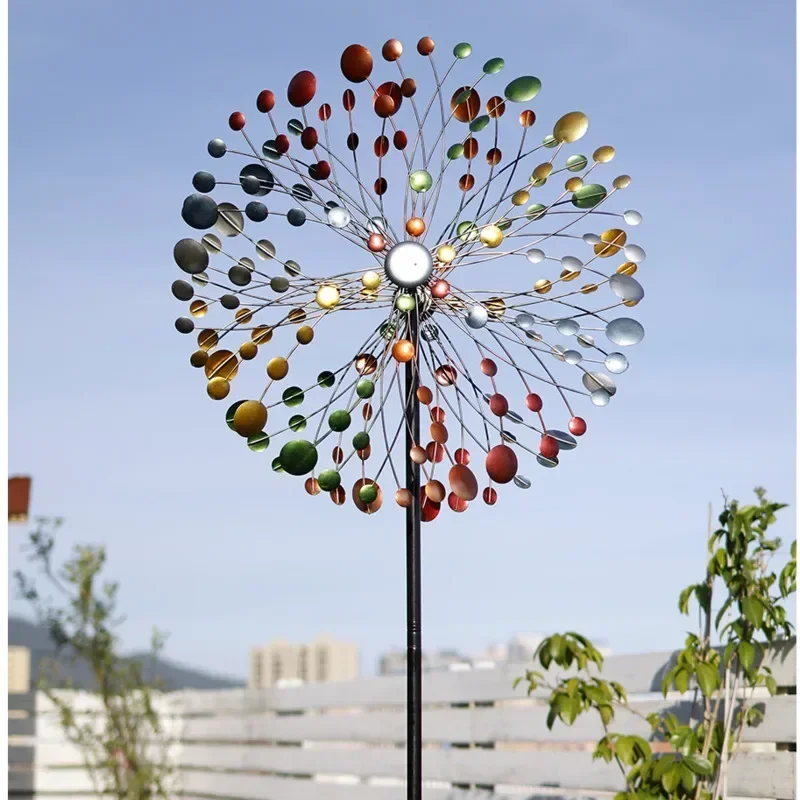 Bezaubernde Sonnenblumen-Windmühle im Innenhof, lebendige Eisenkunst, handbemalter Spinner, dekorativer Garten-Bodenpfahl, Kletterstütze