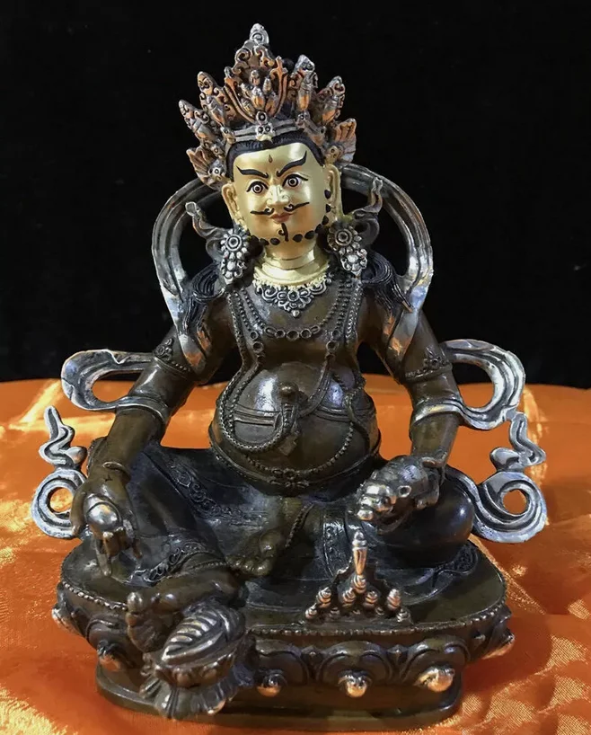 

8.5inch 22cm Tibet Buddhism bronze Bodhisattva Nepal God of wealth Buddha statue