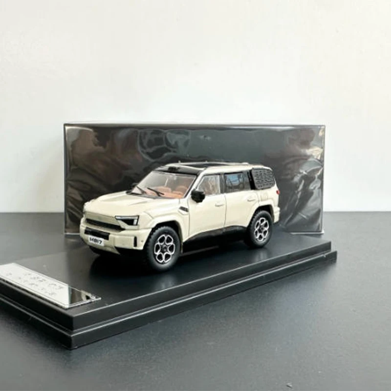 

1:64 Scale M817 M917 Off-road Simulation Alloy Car Model Static Display Collectible Toy Gift Souvenir Decoration