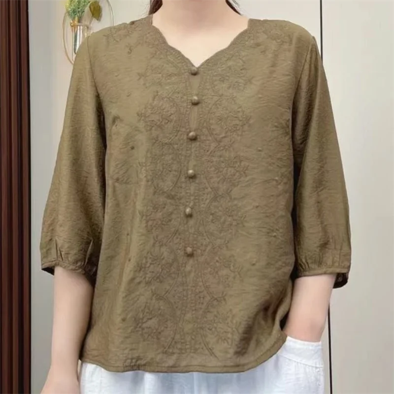 Blusa de lino y algodón para mujer, camisa holgada de media manga con cuello en V, estilo étnico Vintage, bordado elegante, ropa de verano