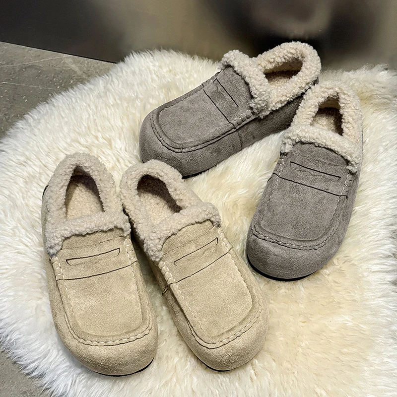 

Winter Retro Men Loafers British Casual One-foot Light Comfortable Fashionable Warm Shoes American Light Luxury Men Shoes