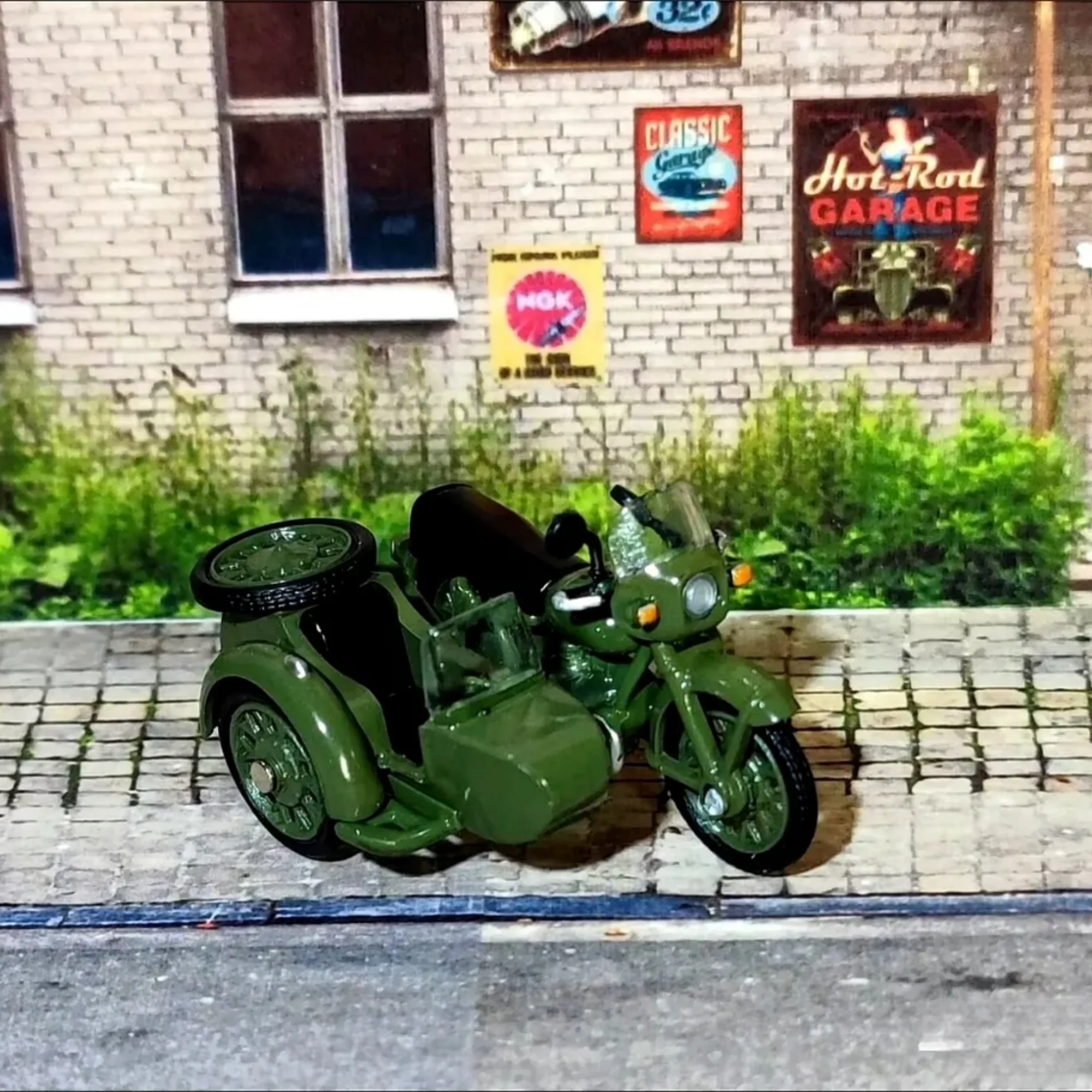 Perka-Moto l'inventaire à trois roues en alliage pour homme, jouet de collection, modèle d'ornement, rivière Yangtze, cadeaux de simulation, 1:64, 750