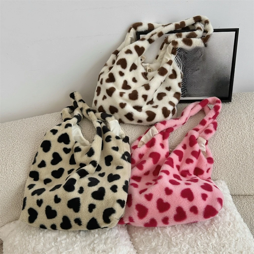 

Autumn and Winter New Women's Bag Large Capacity Plush Shoulder Bag Heart-shaped Pattern Casual Tote Bag Shopping Handbags