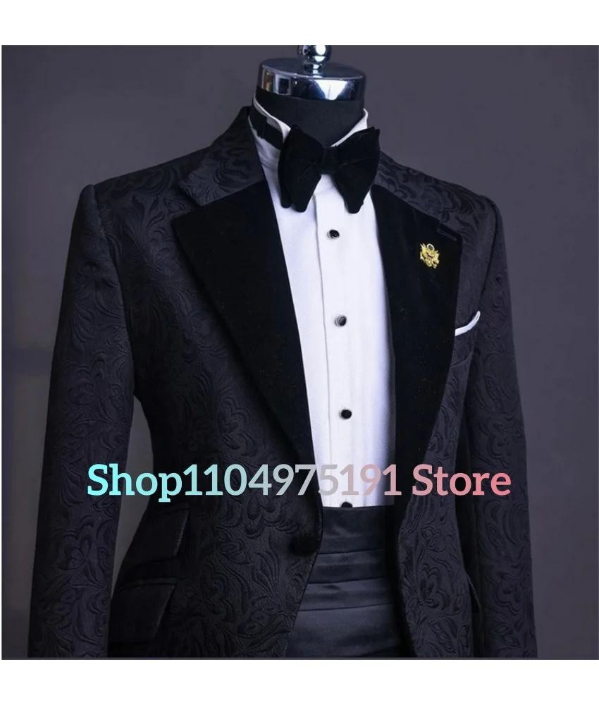 طقم بدلة سهرة جاكار سوداء رشيقة للرجال مع طية صدر مخملية - حفل رسمي. بدلة زفاف ضيقة (سترة + صدرية + بنطلون)