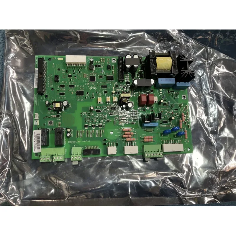 Frequency Converter FC102-202-302 Series 90Kw-315Kw Power Drive Board 130B6038