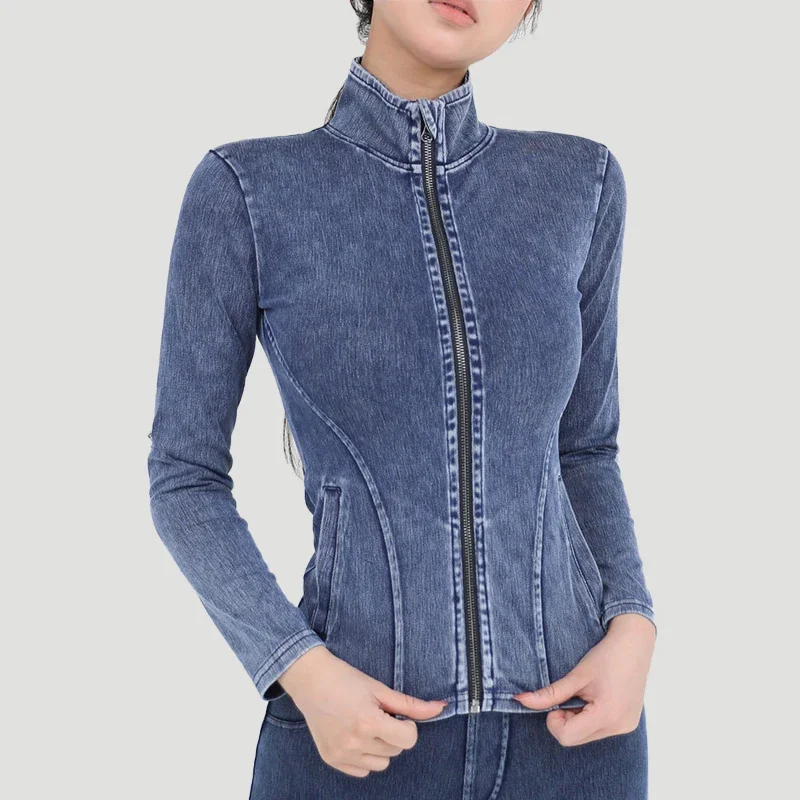 middle blue jacket