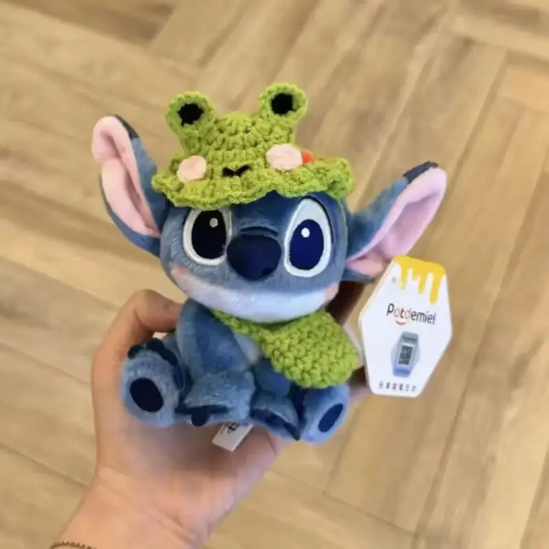 Stitch พวงกุญแจหลายสไตล์ของเล่นตุ๊กตาจี้ตุ๊กตากระเป๋าเป้สะพายหลังจี้ตกแต่งตุ๊กตา Plush เด็กของขวัญวันเกิดฮาโลวีน