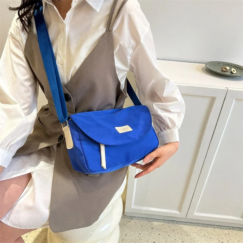 New Solid Color Nylon Water Proof Messenger Bag Casual Simple Female Crossbody Pack Student Fashion All-match Handbags