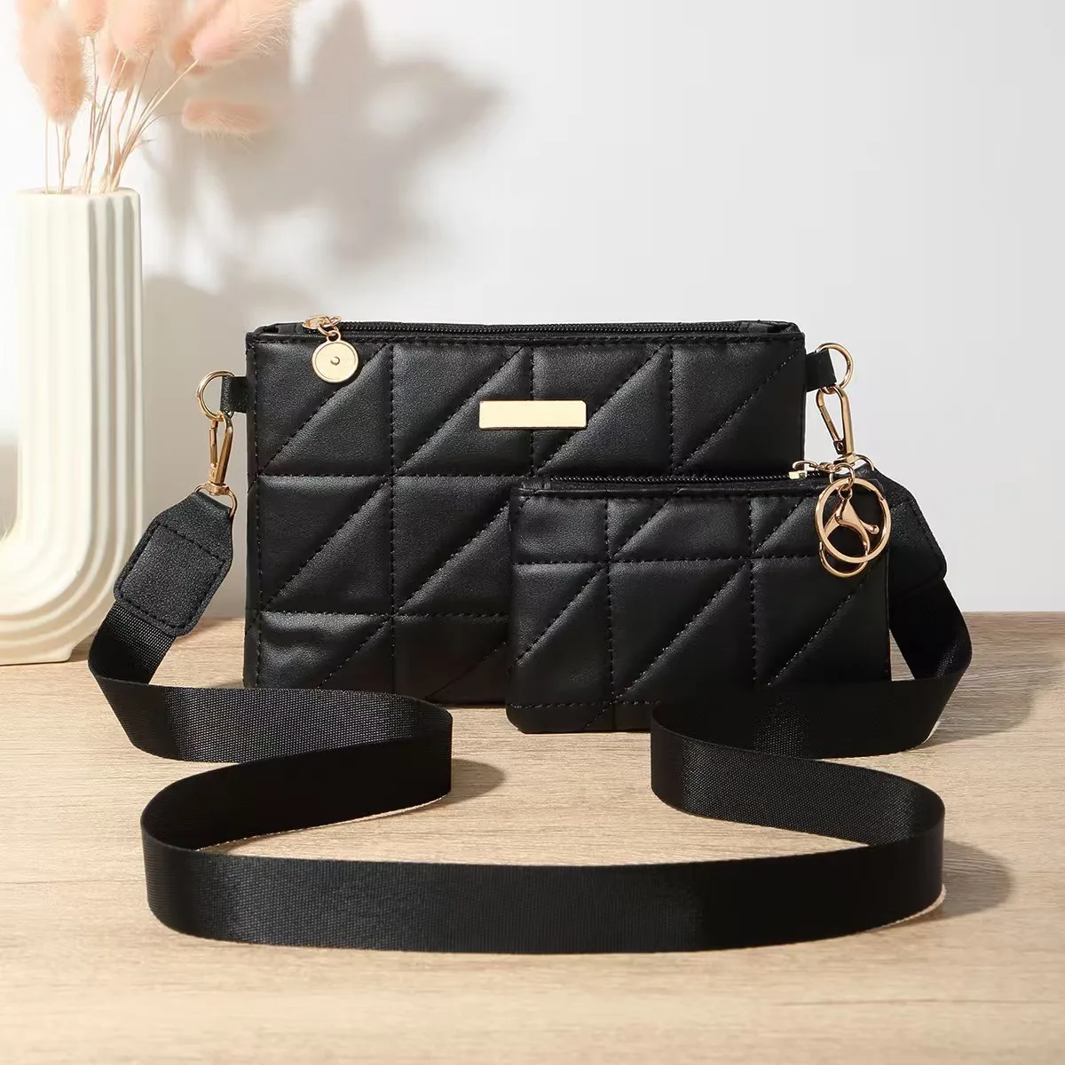 

Модная дизайнерская женская сумка через плечо из мягкой искусственной кожи, маленькая, классическая, с ручкой, трендовая женская сумка-кроссбоди