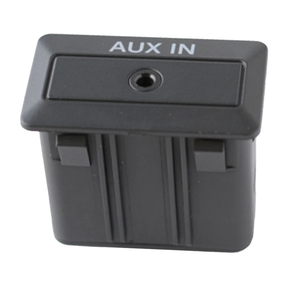 AUX Audio Interface For Mazda 3 2010-2013 TD7466DFX-5717 Car Armrest Box AUX IN Interface Audio Socket