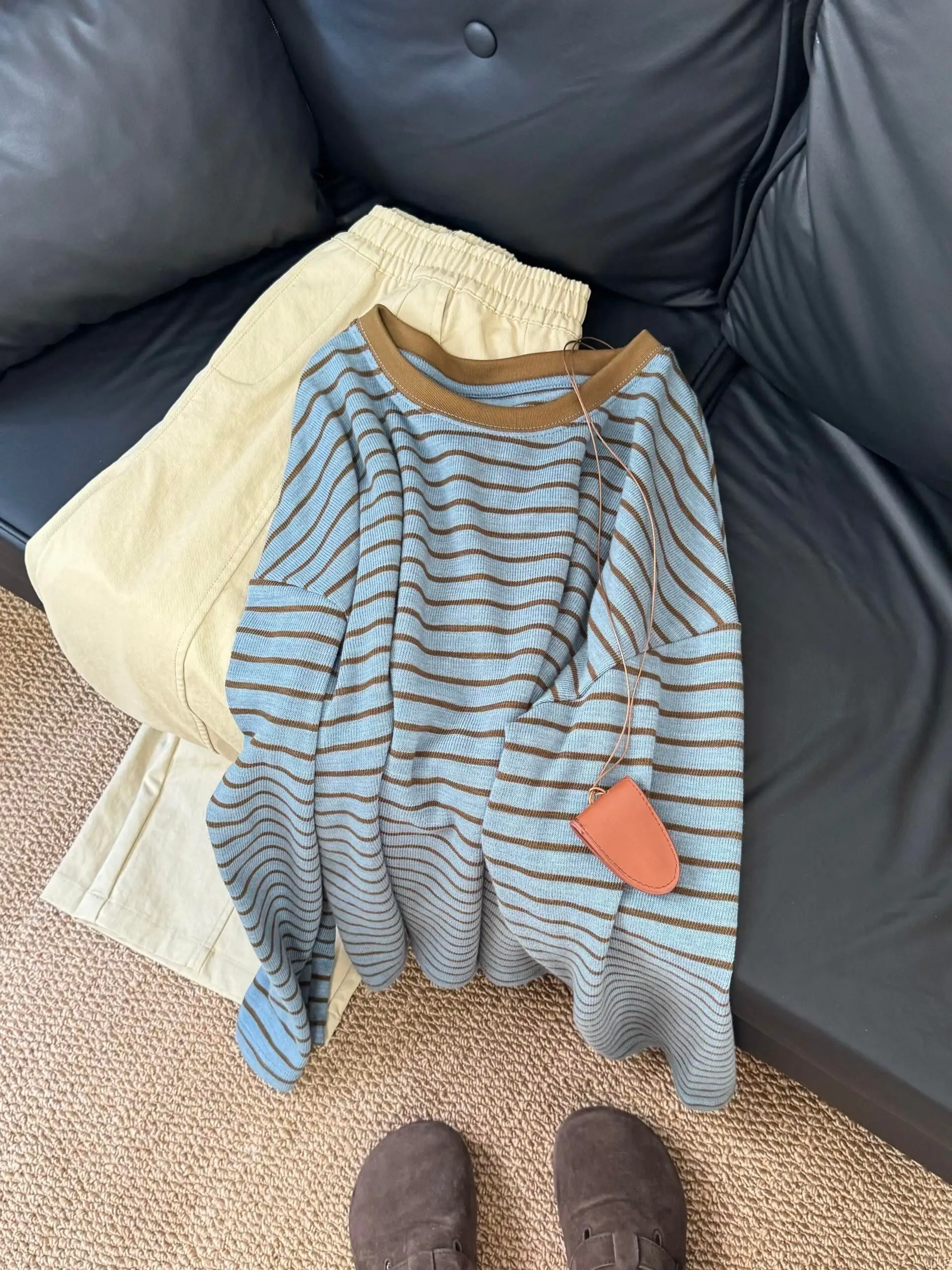 루즈 캐주얼 롱 슬리브 라운드 넥 스트라이프 티셔츠 여성용 베이스 레이어 탑 봄 가을 디자인 센세이션 한국 스타일 루즈핏