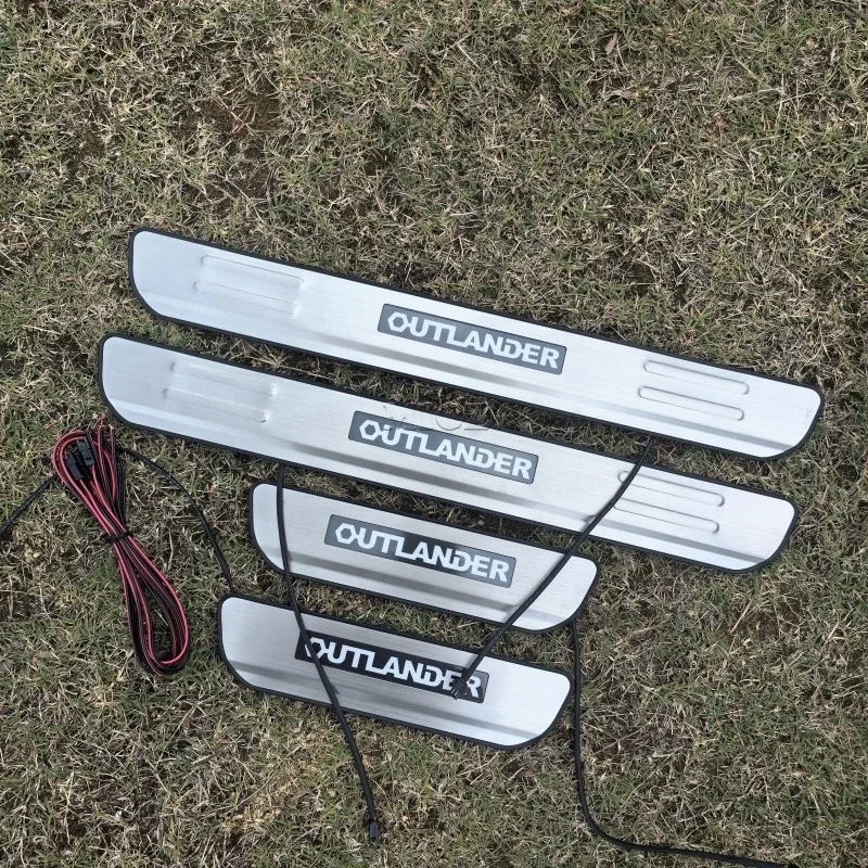 

For Mitsubishi Outlander Car Accessories LED 2013 - 2019 Car Styling Stainless Steel Car Door Cover Outside Door Sill Plate