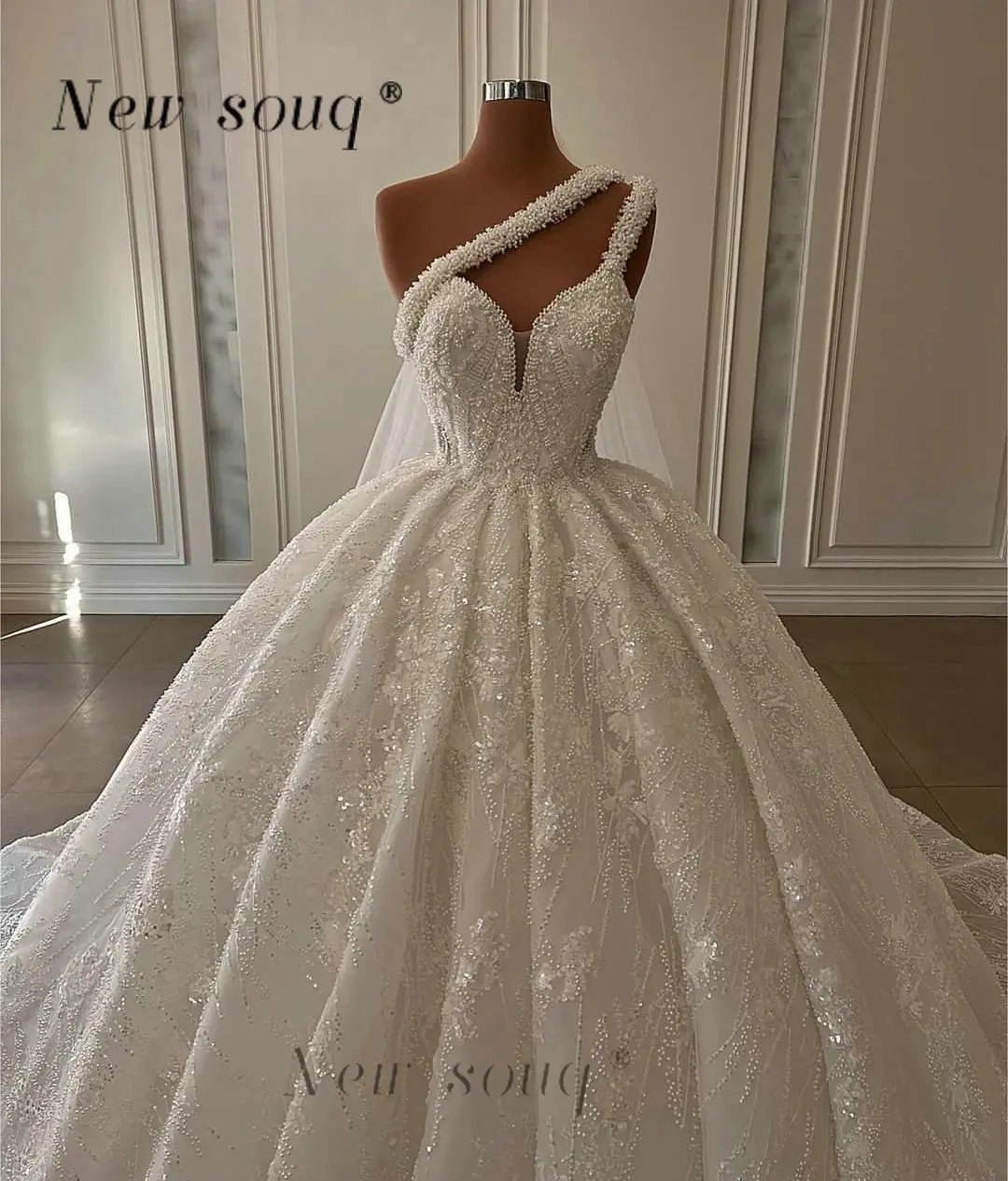 

Stunning Pearls Beaded One Shoulder Wedding Dresses for Women Bride Dubai Luxury Sparkle Bridal Gowns Robes De Marrie