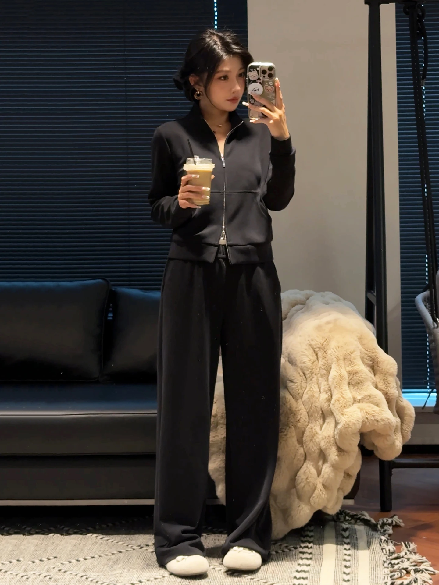 

ME Space Hot Spring Set Ультра-мягкий воздушный слой из двух предметов Повседневный комплект MESA0609 Женский комплект Faion Осенний сезон