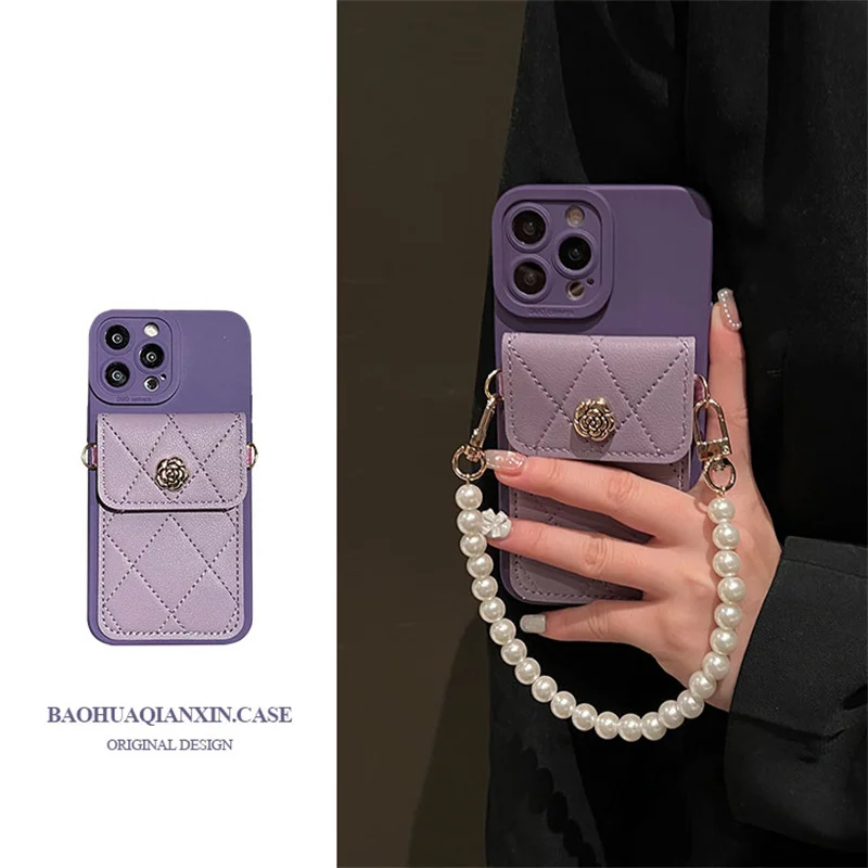 

Dark purple camellia card case for Apple 14 15 pro max 14 15 16pro phone case crossbody temperament women's pearl bracelet niche