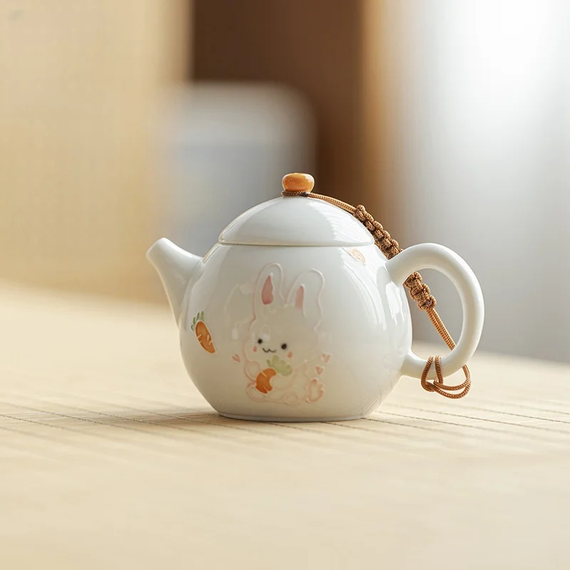 110ml White Porcelain Hand-painted Rabbit Tea Pot Kung Fu Set Household Ceramic Cute Pot Cup Ceremony Tureen