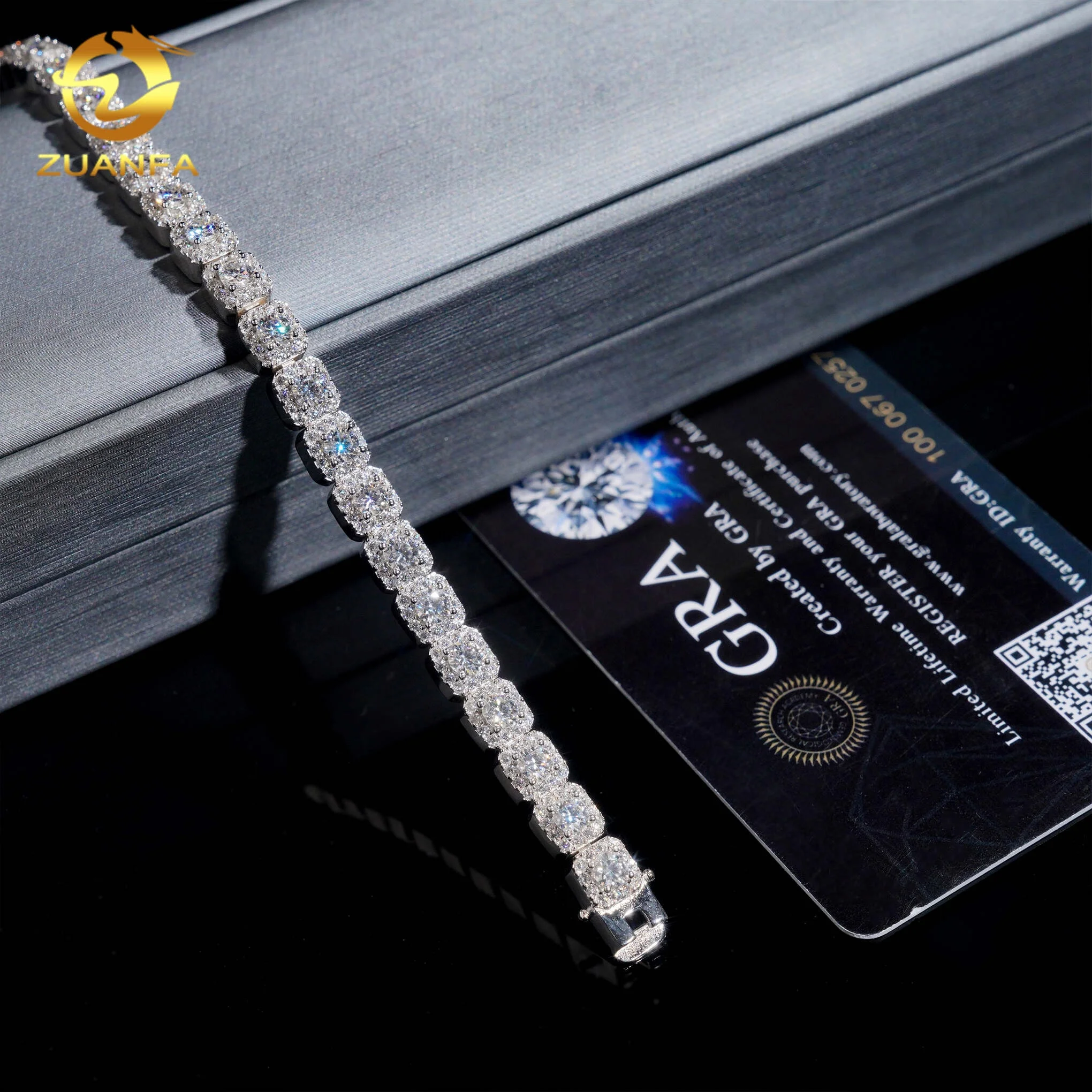 Sparkling Custom Cluster Bracelets 18k Gold Plated Silver VVS Gra Certified Moissanite Lab Diamonds Iced Out Men Bracelet..