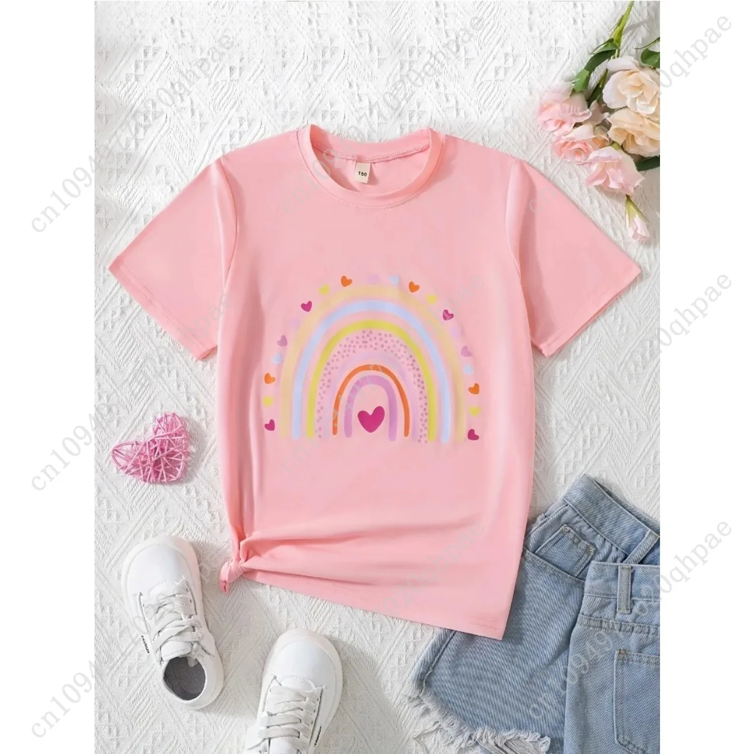 Летняя черная одежда для маленьких девочек, повседневные футболки с радужным принтом в форме сердца для девочек, детский модный топ с круглым вырезом и короткими рукавами
