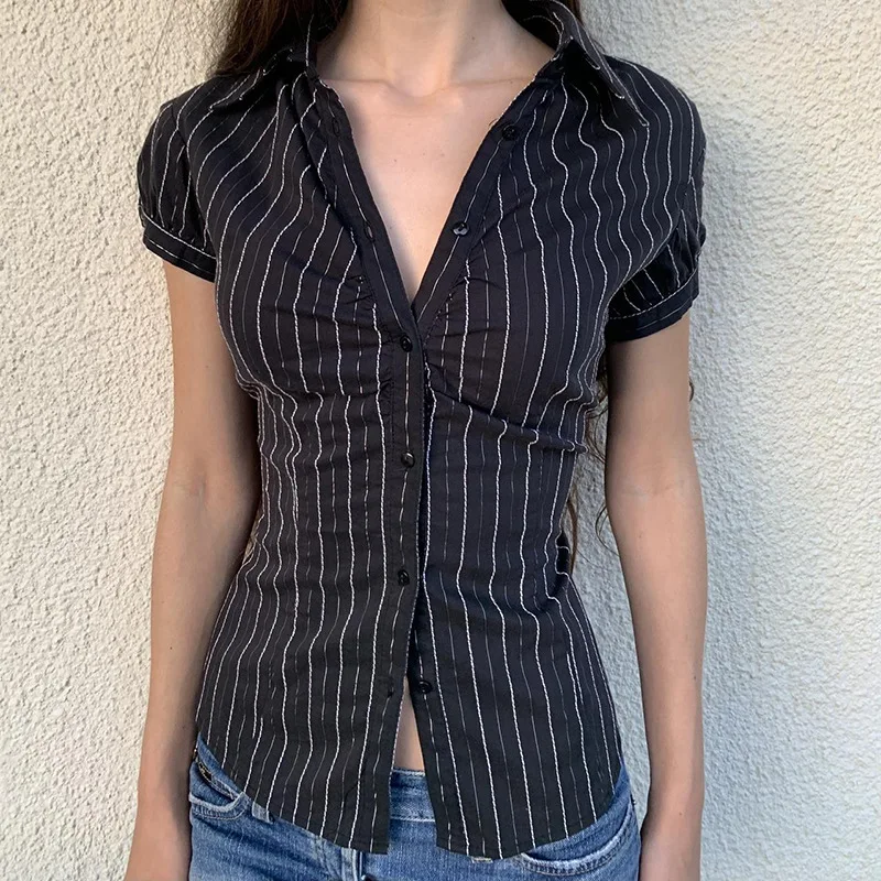 

Women's American-Style Fashion Striped Shirt2024Summer New Contrast Color Short Sleeve Breasted Cardigan Slimming Commuting Top