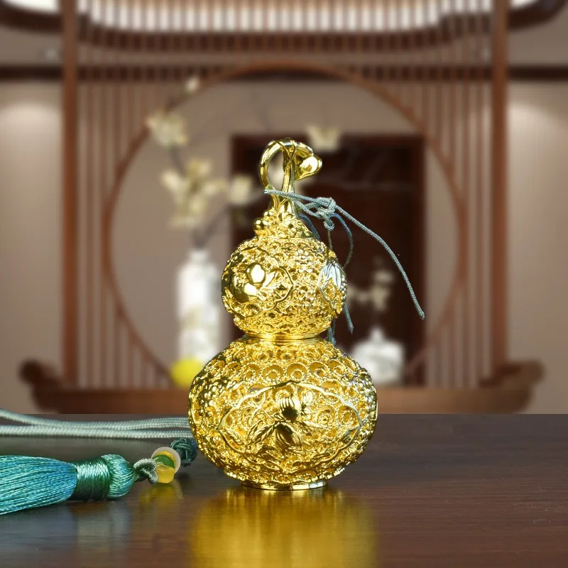 Brass Calabash Lucky Feng Shui Hanging Ornament for Home Decoration Doorway Accessory Filigree Craft Calabash Housewarming