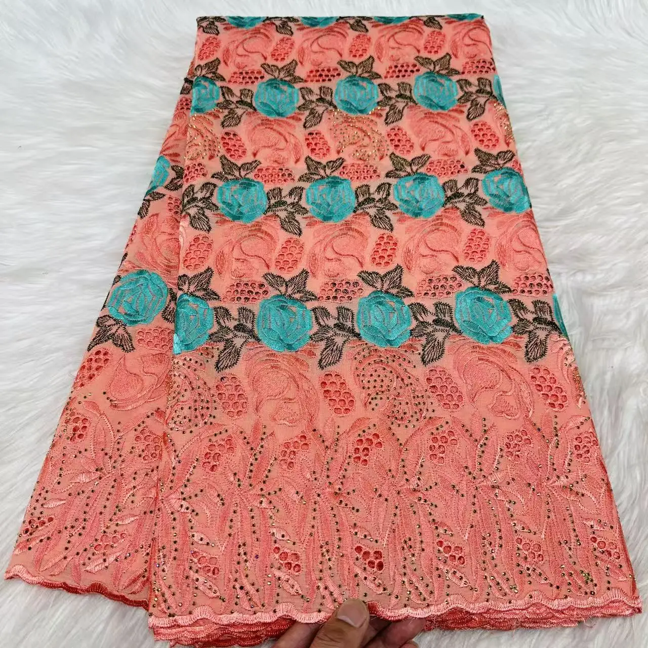 Swiss Voile Cotton Lace Fabric with Tradition Dubai Style Embroidery for African Nigerian Garment Sewing Hot Sale Dress 2026
