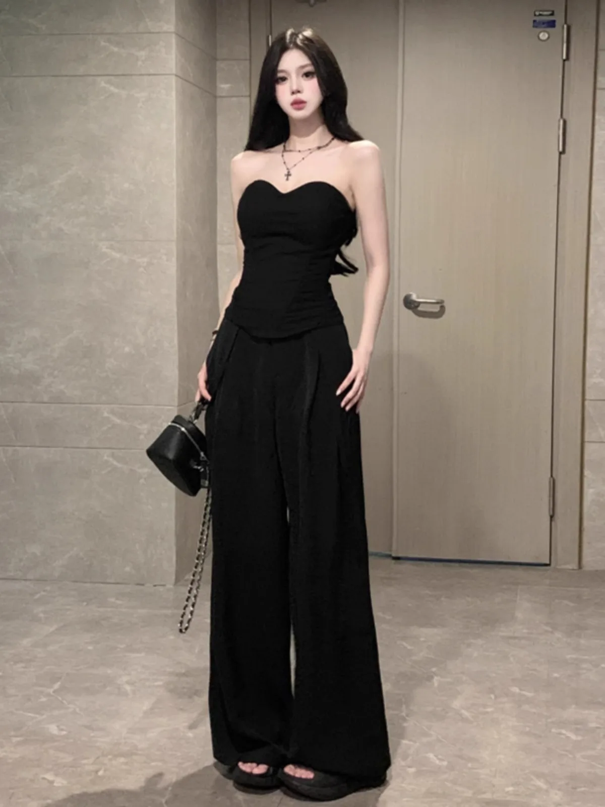 Sexy Bla Fibone sangle gilet femmes printemps 2025 deux pièces Ensemble pantalon à jambes larges fibre de Polyester Faionable Ensemble