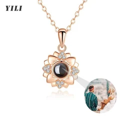 Collier photo personnalisé pour femme, collier de projection de photo personnalisé, pendentif fleur, cadeau commémoratif, mode 2024