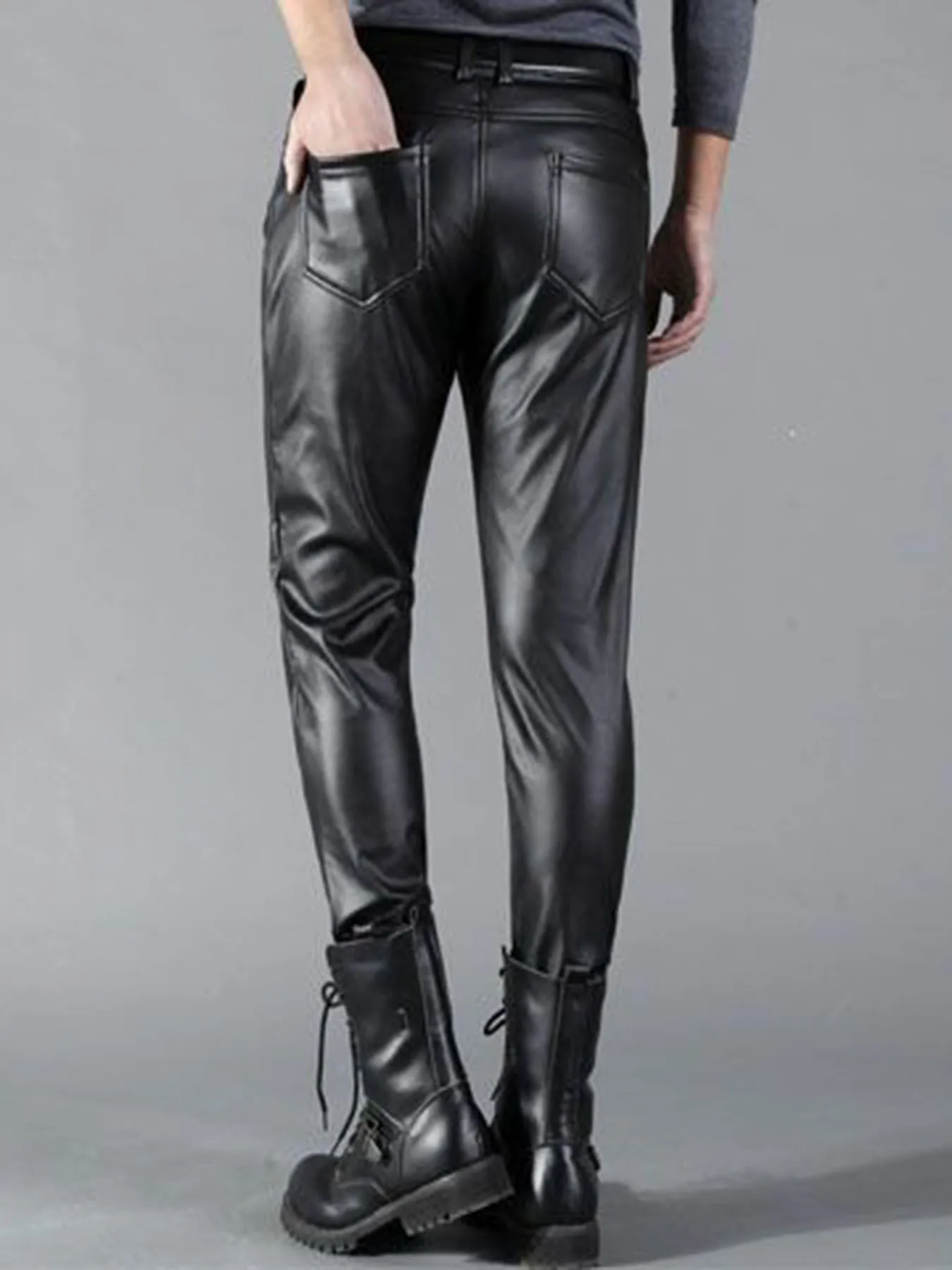 Men's Fashion Gothic Leather Pants Punk Style Faux Leather Motorcycle Trousers With Chain Accent Trendy Biker Riding Pants
