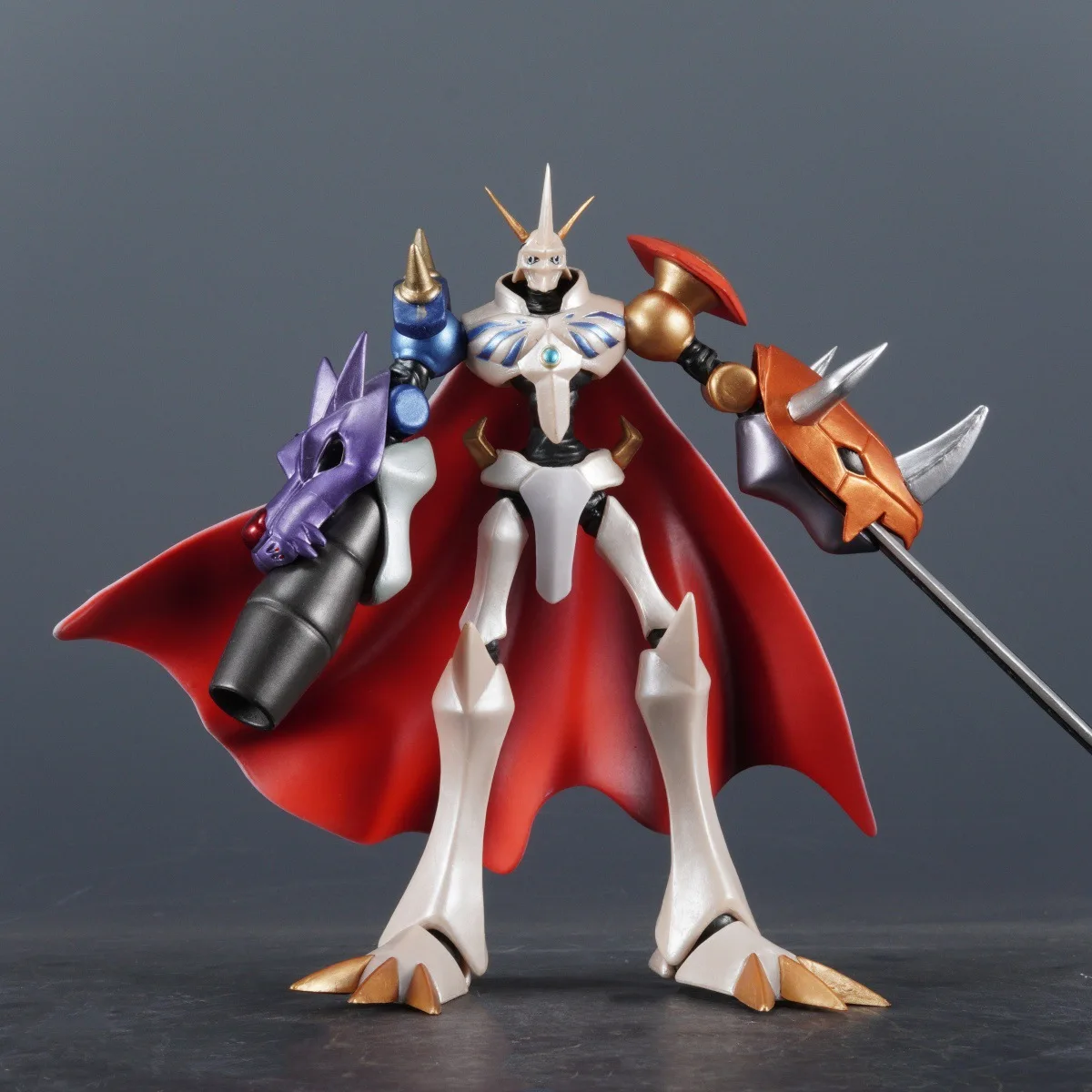 

Exquisite Digital Monster Omegamon Dukemon handmade model.High-quality PVC material.Desktop decoration collection.birthday gift
