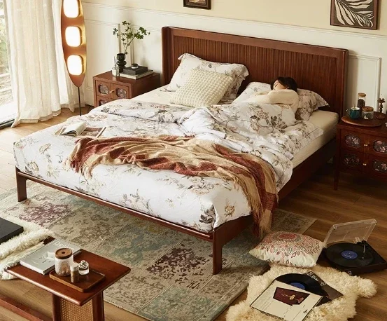 The product can be customized. French retro solid wood bed bedroom double bed small apartment home