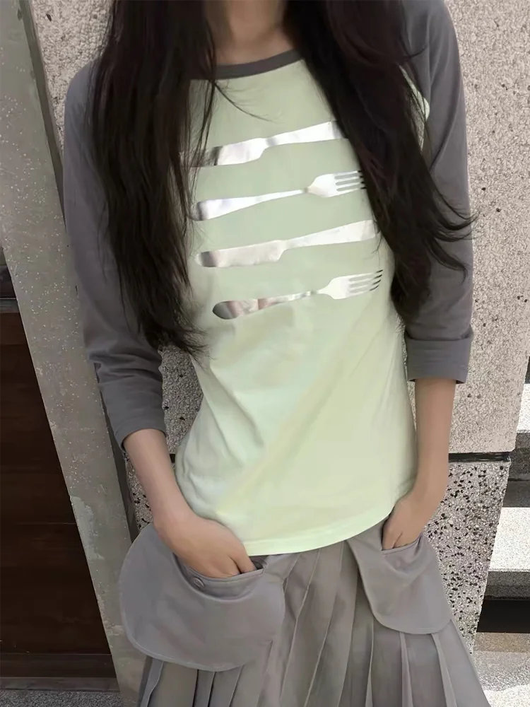 Autumn Women Korean Streetwear Daily Y2K Going‑Out Contrast Color Cutlery Print Raglan 3/4 Sleeve Long Sleeve T‑Shirt
