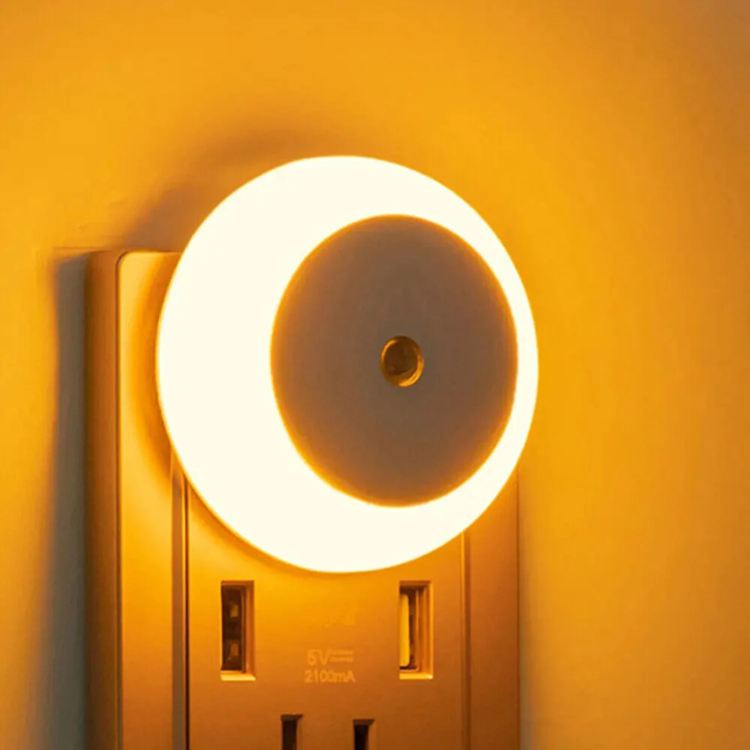 Stylish Automatic Motion-Activated Night Light - Soft Colors - Relaxing Atmosphere - Essential Interior Lighting