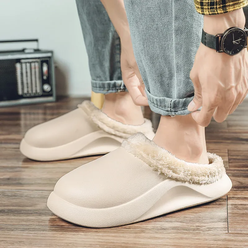 Nuove pantofole scarpe Casual invernali da casa da uomo per uomo Indoor Ourdoor Plus caldo antiscivolo punta tonda Eva Mans Slipper Young Fashion