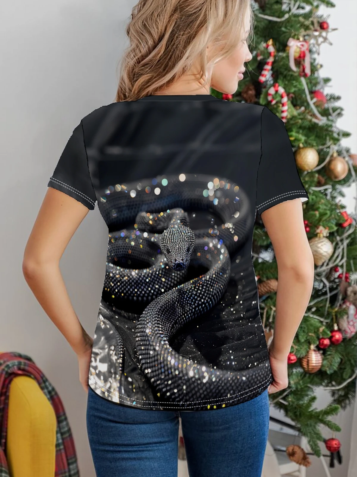 Black Snake Print Crew Neck T-Shirt Casual Short Sleeve Top For Spring & Summer Women\'s Clothing