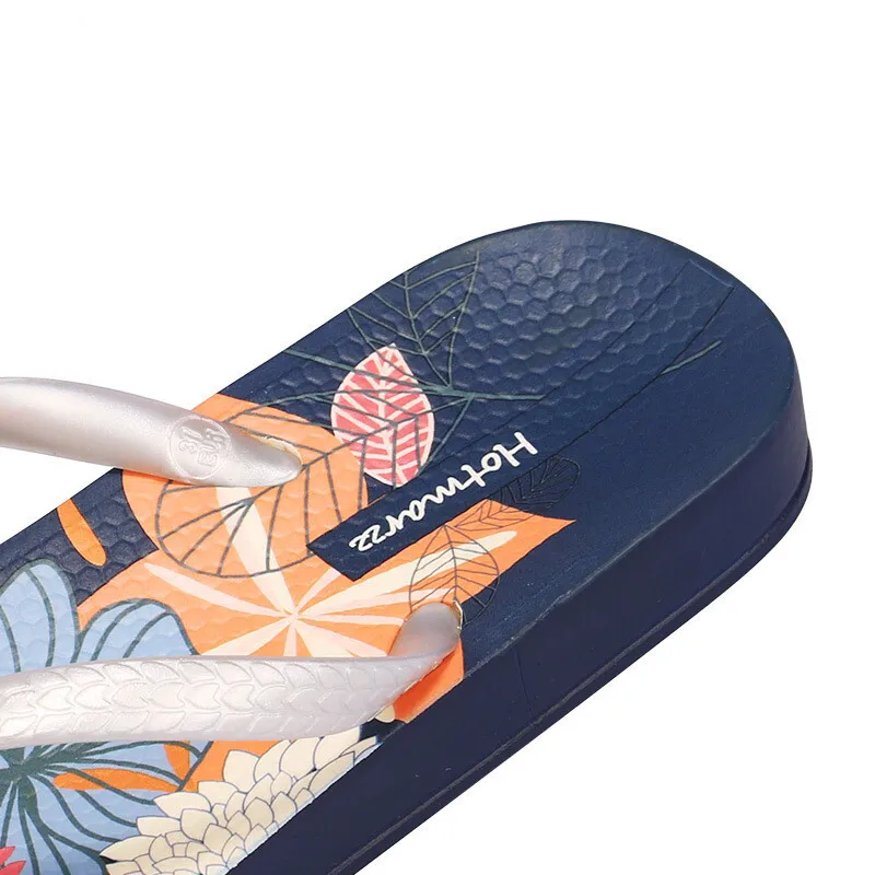 รองเท้าแตะพิมพ์ผู้หญิง Flip Flops รองเท้าแตะ Herringbone คลิปเท้าชายหาดสไลด์ Soft Sole Platform Flip Flops รองเท้าแตะกันลื่น