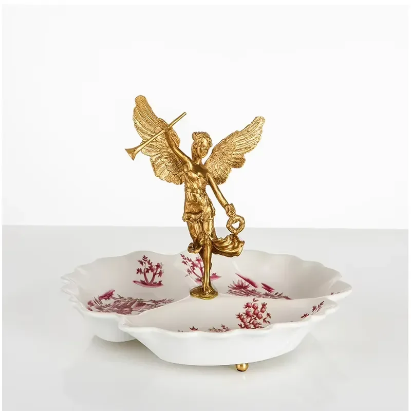 Creative Fashion Designs Modern Decor Fruit Dish Brass Angle Decoration Ceramic Fruit Plate for Home Clubhouse Dinning Room