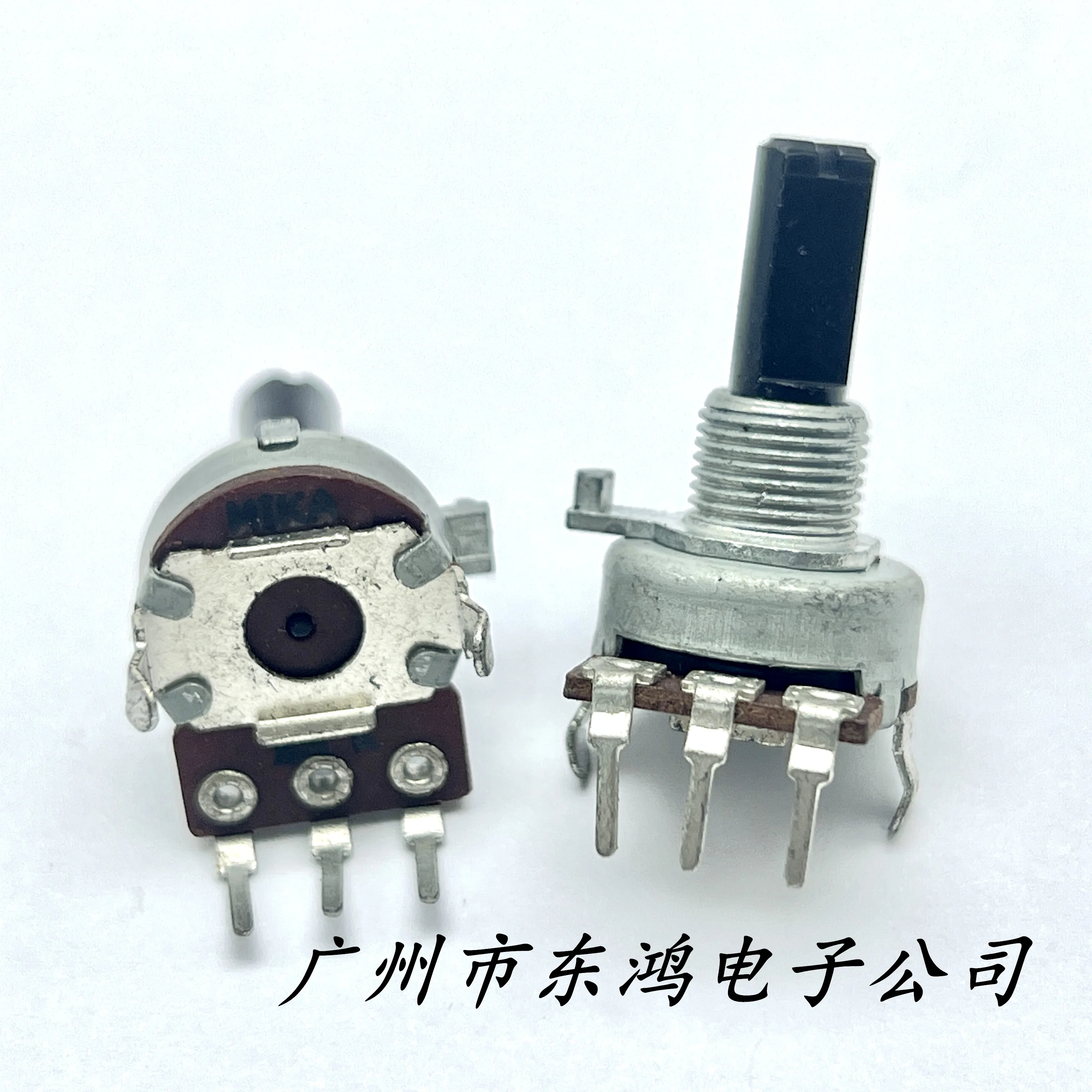 1 piece RK161 rotary 3-pin potentiometer B5K with midpoint positioning axis length of 20mm