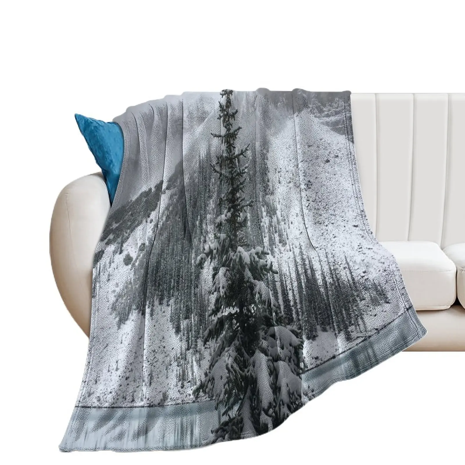 beautiful canadian rockies Throw Blanket Weighted Soft Big blankets and throws Blankets