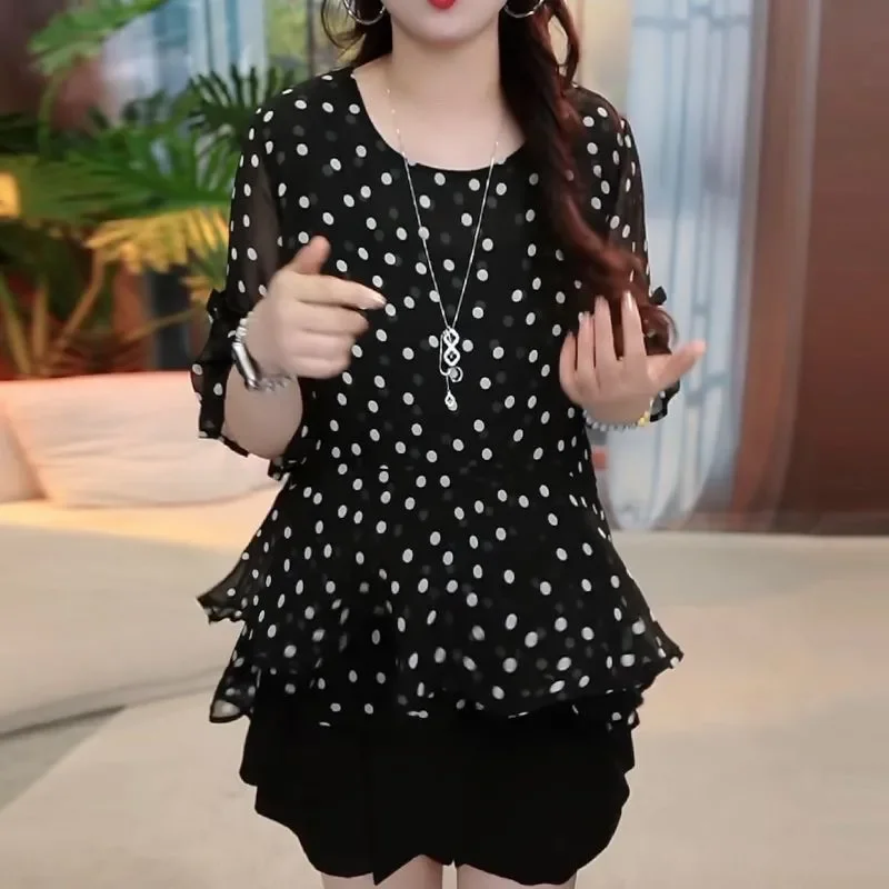 

Women's Fashion Round Neck Print Polka Dot T-Shirt Summer New Versatile Pullover Office Top