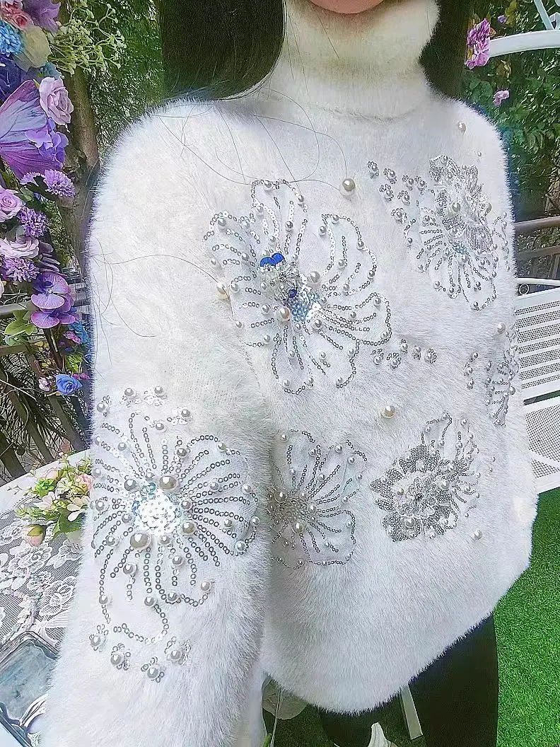 

Autumn Winter Thick Faux Fur Turtleneck Sweater For Women Long Sleeve Outerwears Knitted Pullover Sequined Beaded New Knit Top
