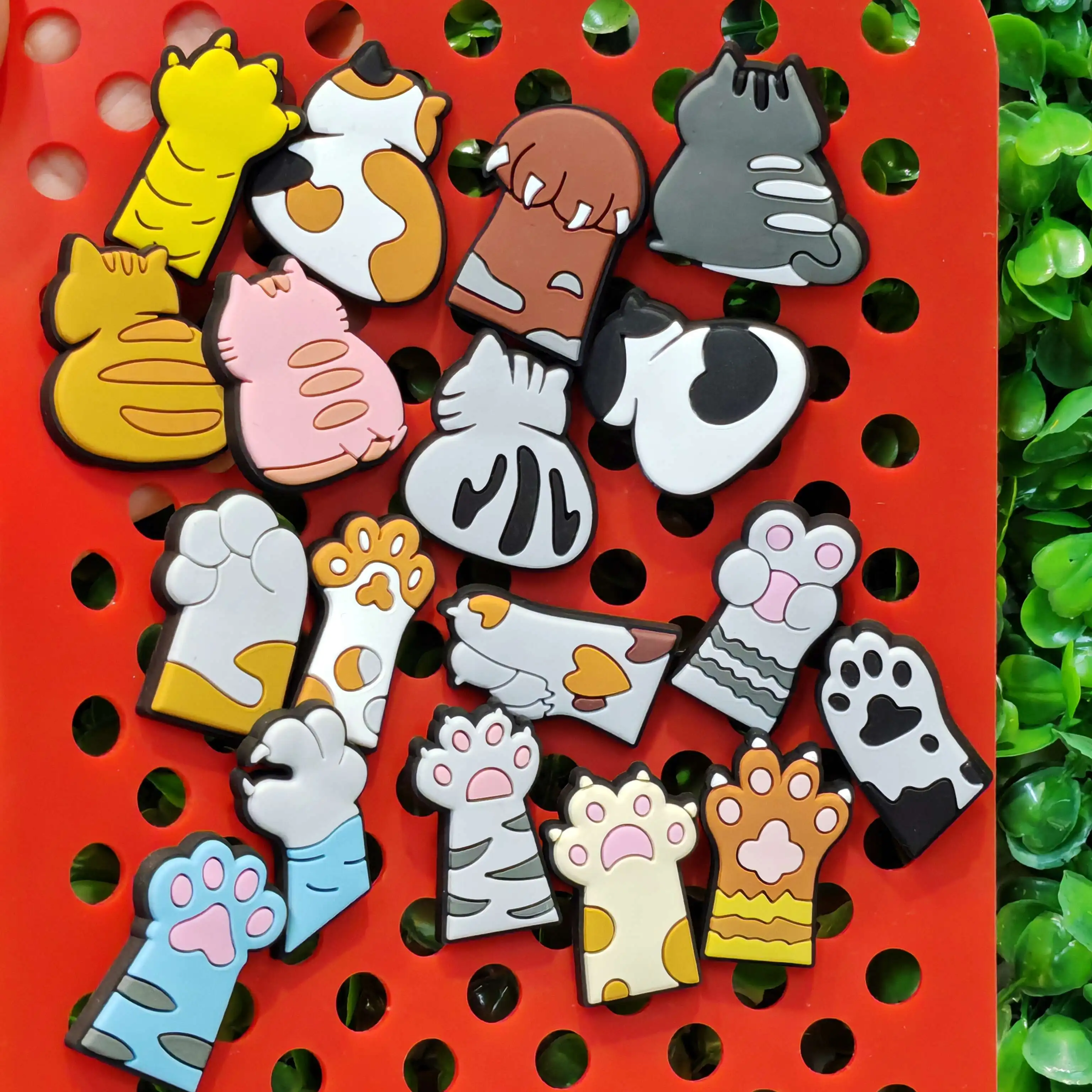 Hot Sales 1-18Pcs Cute Cats PVC Garden Shoes Charms Claw Paw Buckle Decorations For Children Bracelet view 3