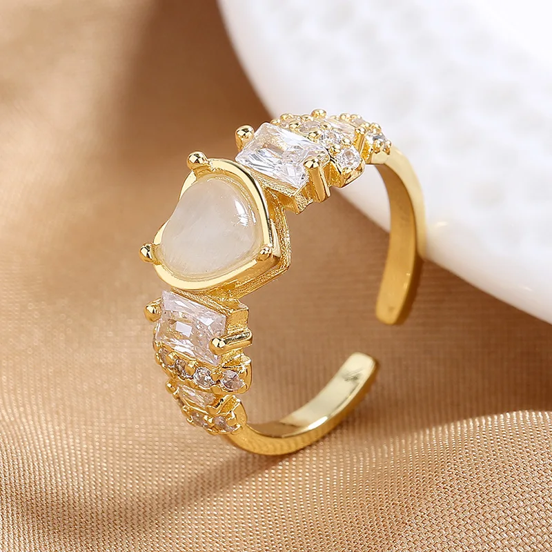 Cute Romantic Heart-shaped Opal Stone Open Rings For Women Shiny Crystal Zirconia Golden Ring Accessory Female Wedding Ring Gift