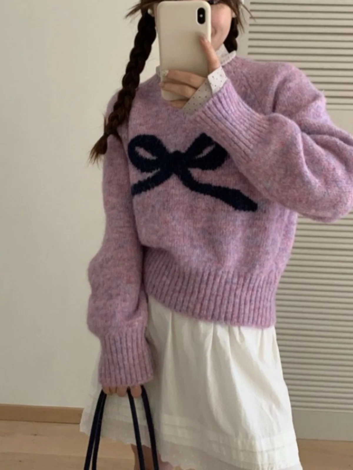 South korea Dongdaemun 2024 Early Autumn New Fashion Age-Reducing Bow Pattern Knitted Short Long sleeve Round neck sweater