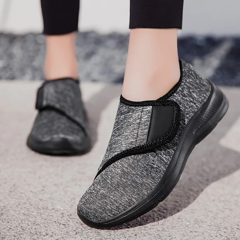 الوافدين الجدد حذاء كاجوال Zapatos De Mujer للنساء خفيفة الوزن عدم الانزلاق أحذية مشي الرجال مريحة للجنسين أحذية السكري
